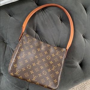 EUC vintage Louis Vuitton handbag